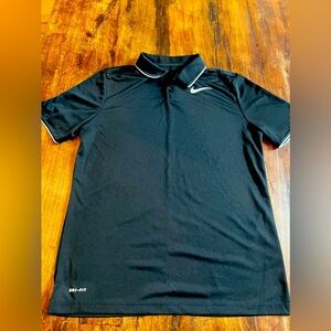 Nike dry fit polo, worn once, like new. Boys size XL.